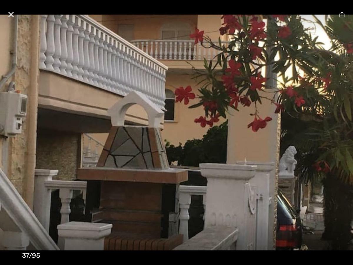 Artisti Elena Apartment Paralia Katerinis Exterior photo