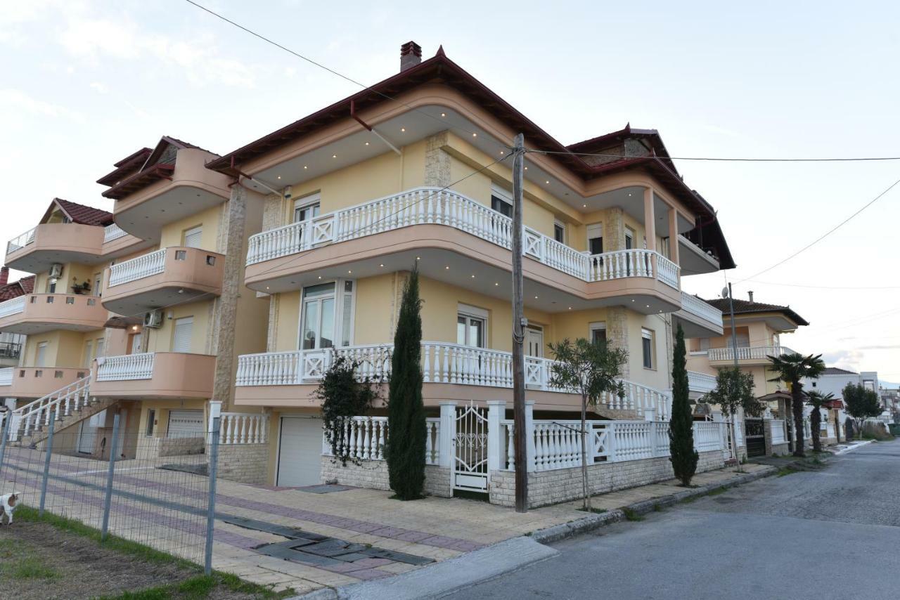 Artisti Elena Apartment Paralia Katerinis Exterior photo