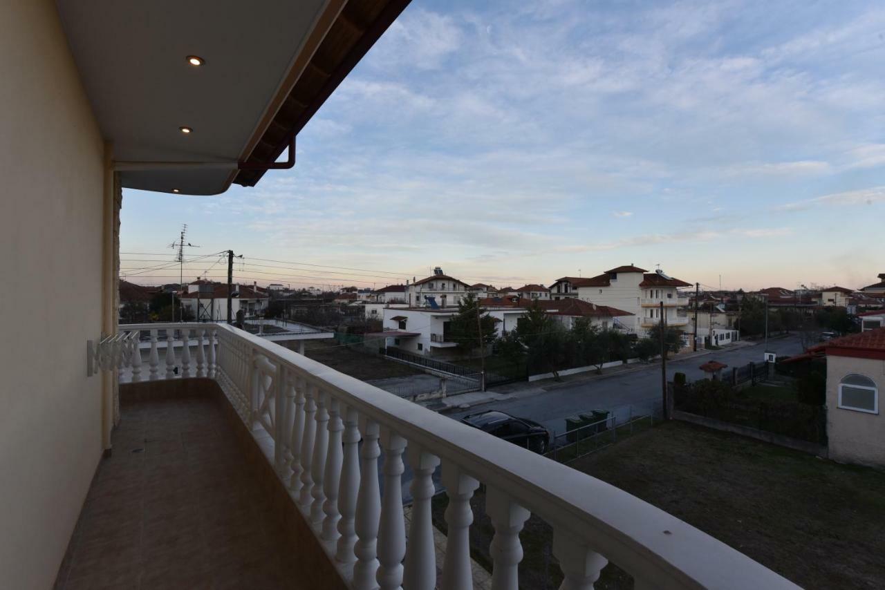 Artisti Elena Apartment Paralia Katerinis Exterior photo