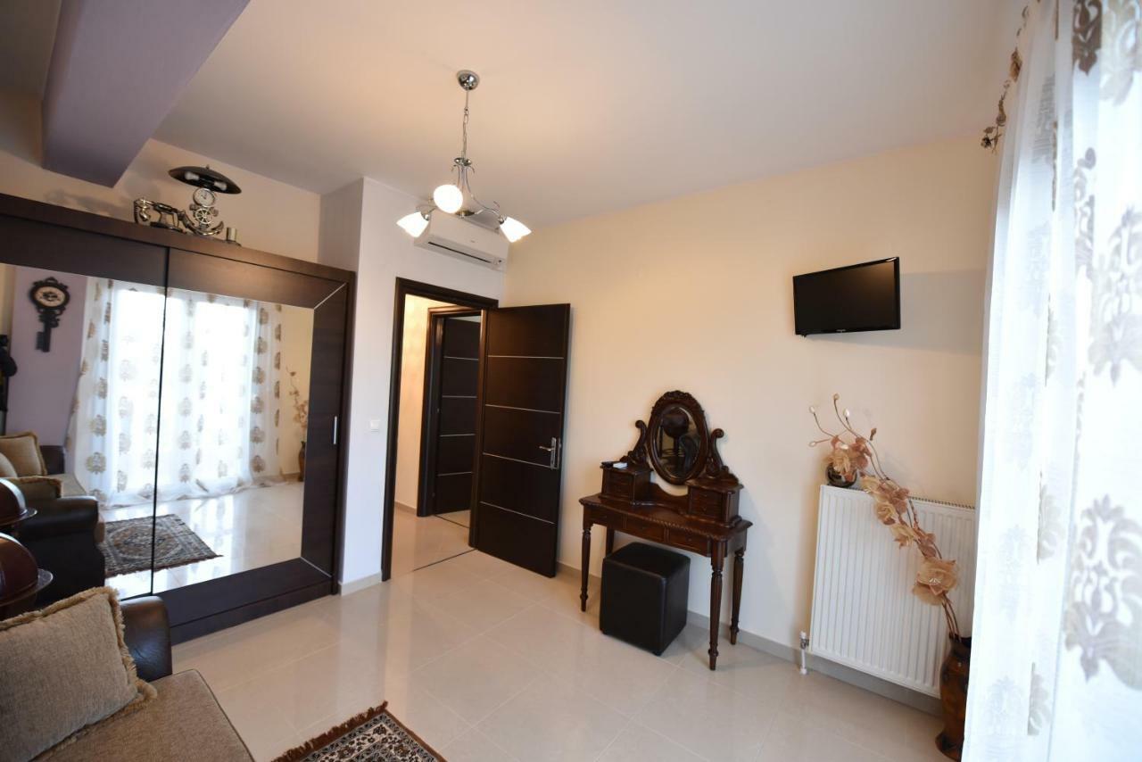 Artisti Elena Apartment Paralia Katerinis Exterior photo
